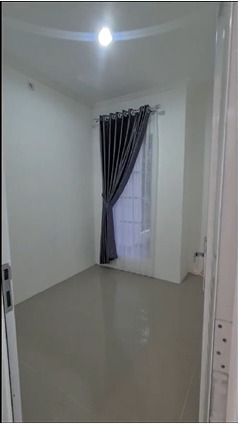 Rumah Disewakan Semi Furnished di Taman Beverly Lippo Cikarang